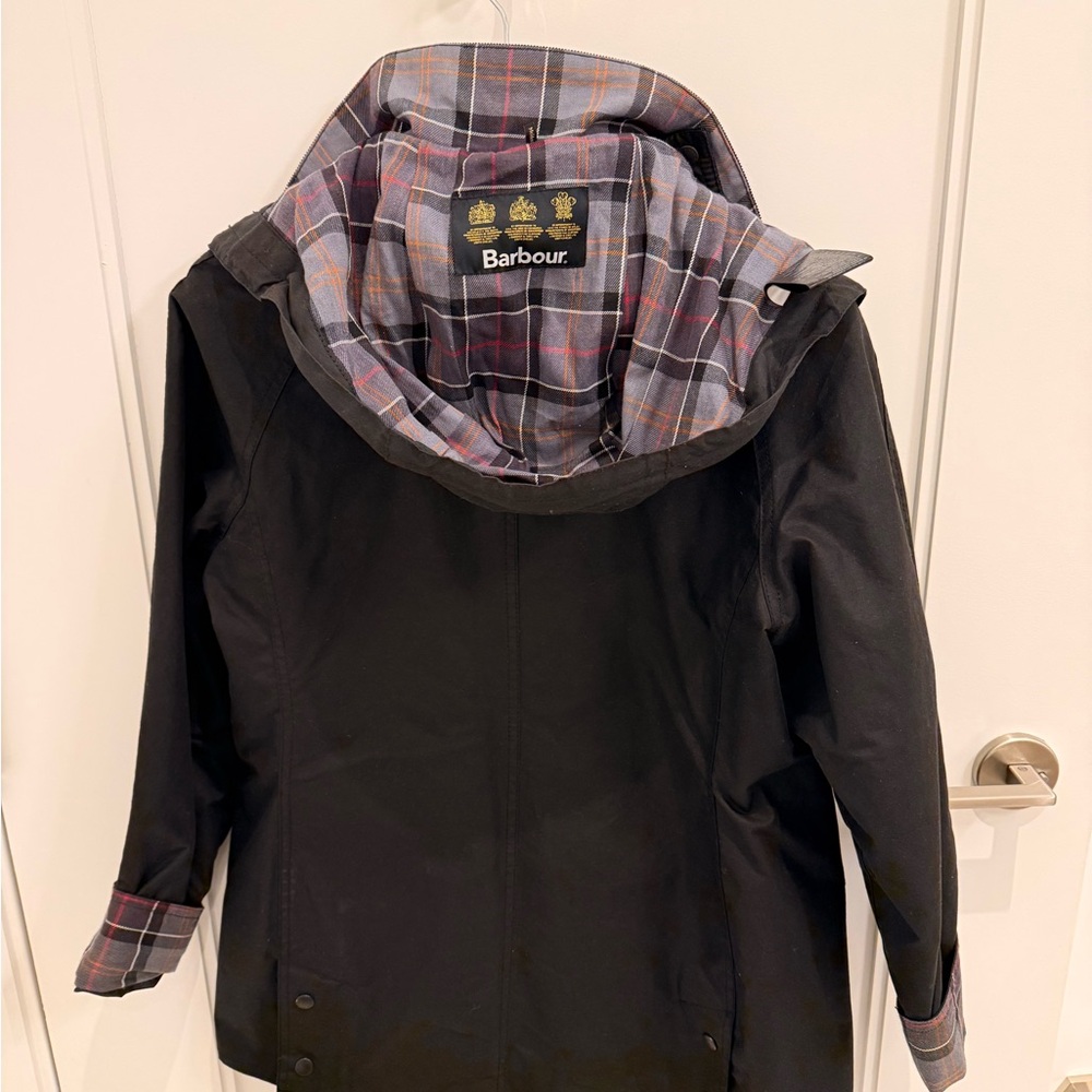 Barbour Women’s Onyx Field Jacket - Picture 2 of 5
